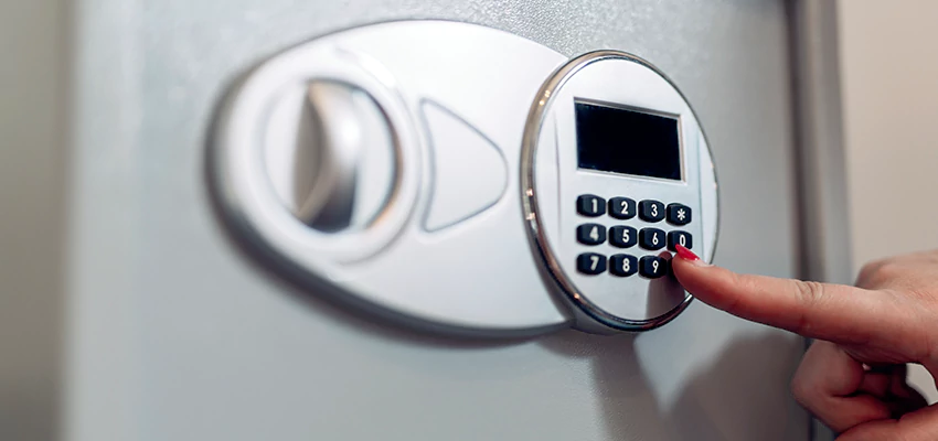 Jewelry Safe Cracking in Grass Valley, California